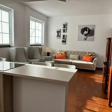 Flores * Puerto de la Cruz (Tenerife)